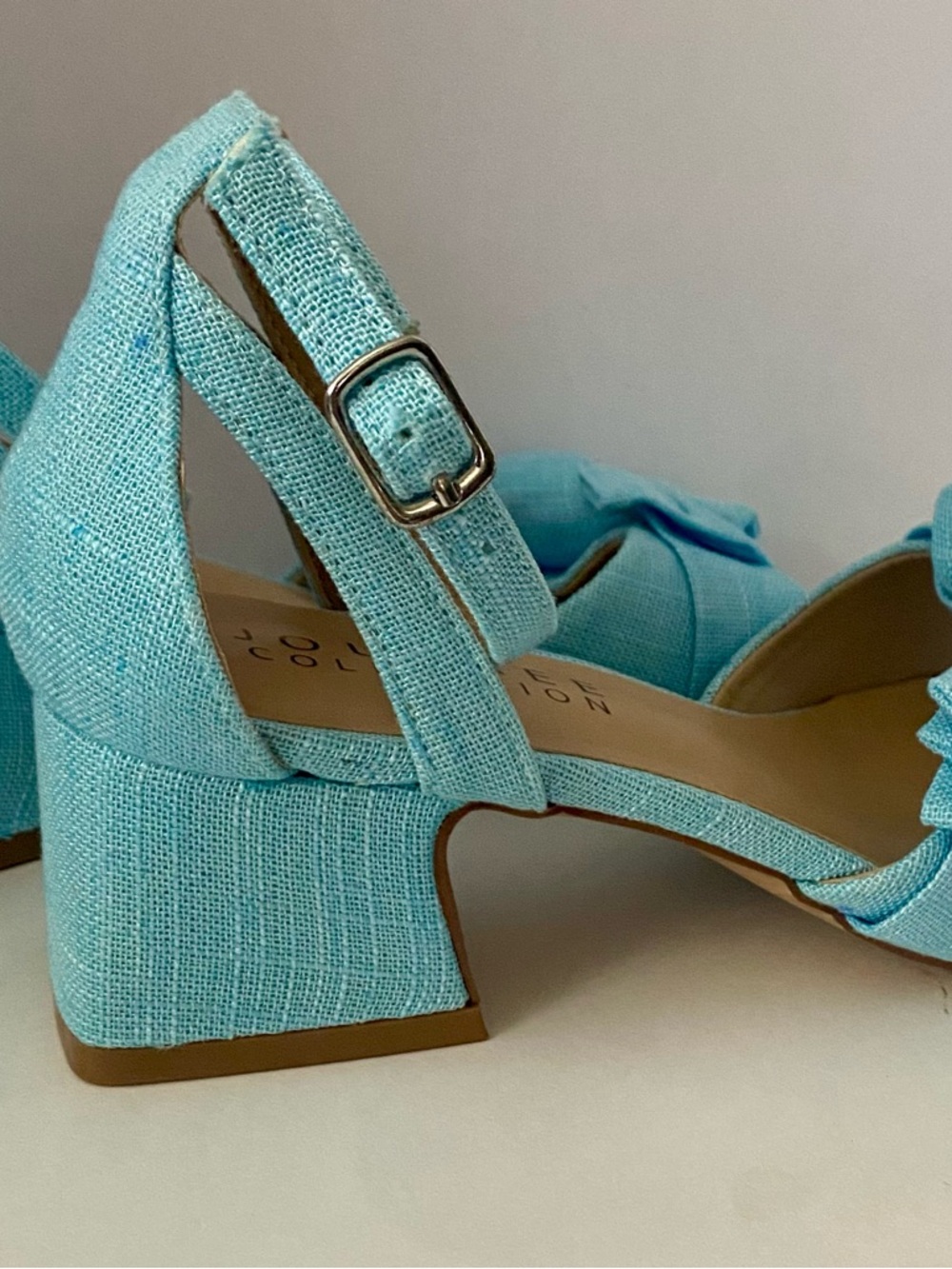 Journee Collection Light Blue Bow Block Heel Sandals - Picture 5 of 6